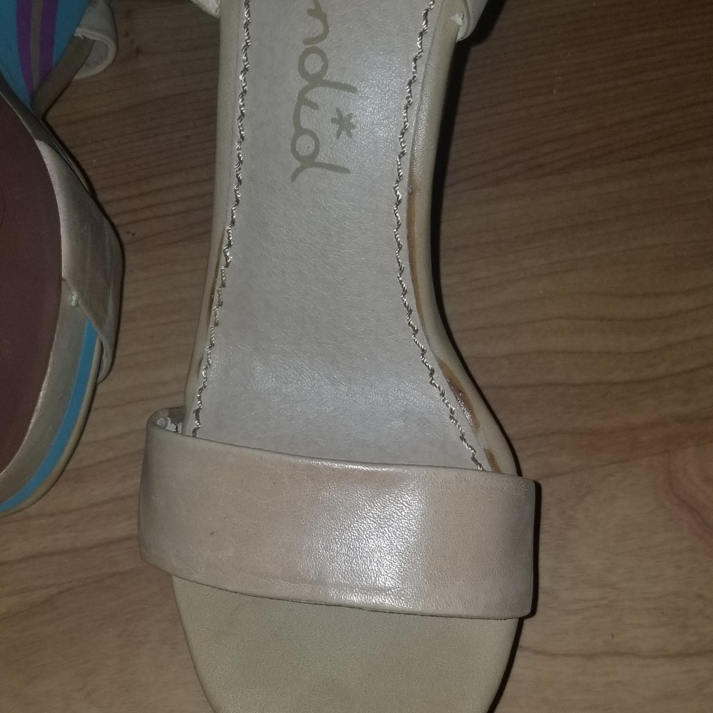 Shoes - Picture 3 of 3